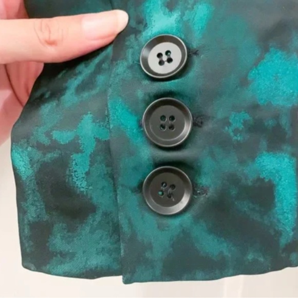 Emerald Shine Effect Blazer - Picture 8 of 11